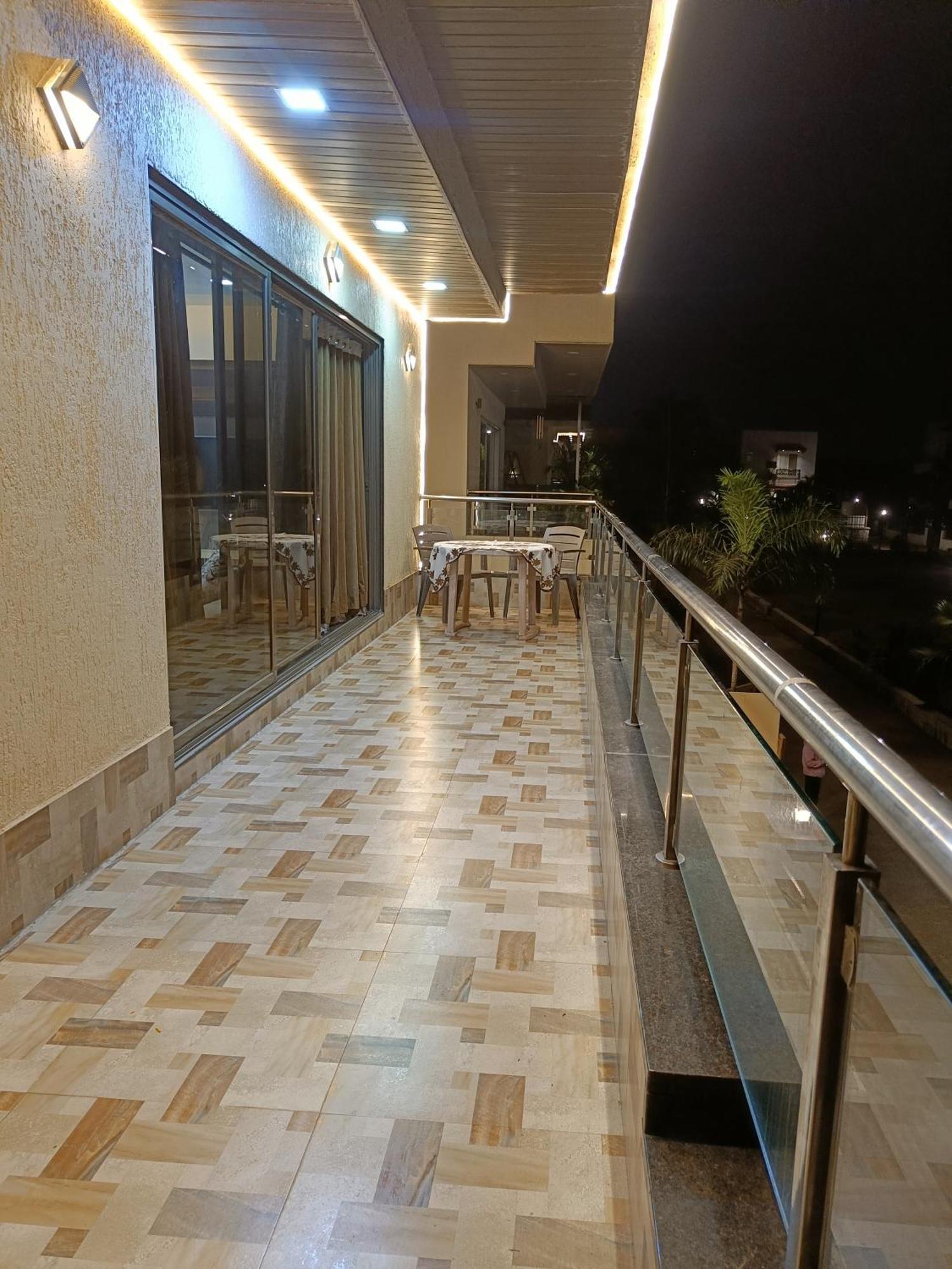 לונבלה Rain Mist 4Bhk Luxury Villa With Private Pool מראה חיצוני תמונה