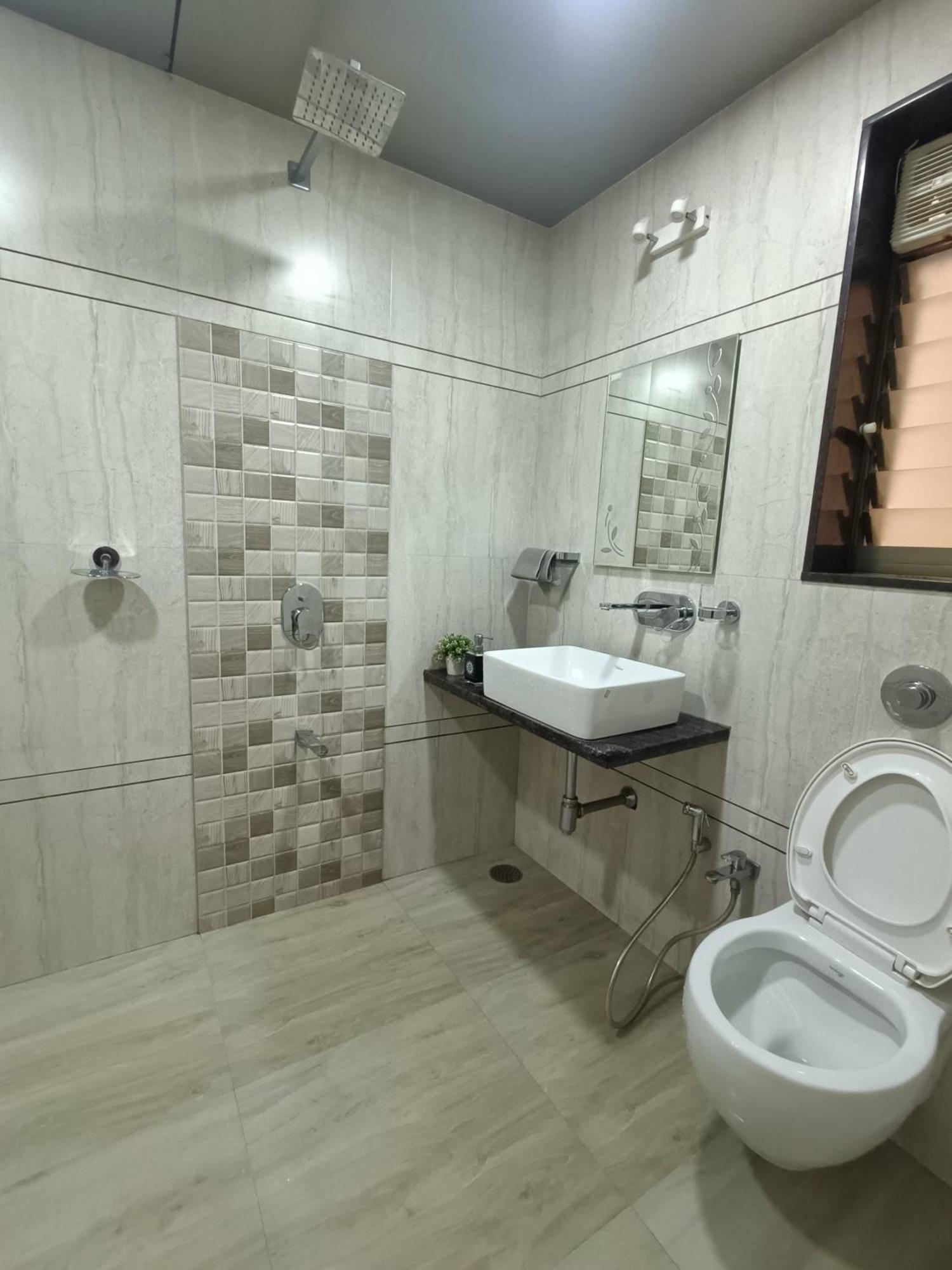 לונבלה Rain Mist 4Bhk Luxury Villa With Private Pool מראה חיצוני תמונה